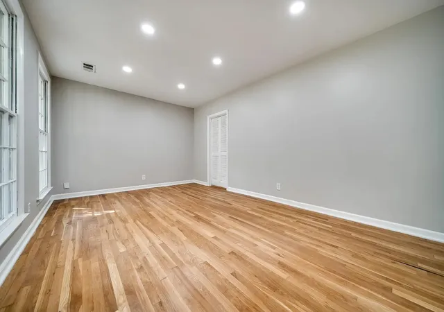 Photo 3 of Single family home for sale at 620 Crieve Rd, Nashville, TN 37220 | MLS# 3610566 | Listing updated on 2026-10-03