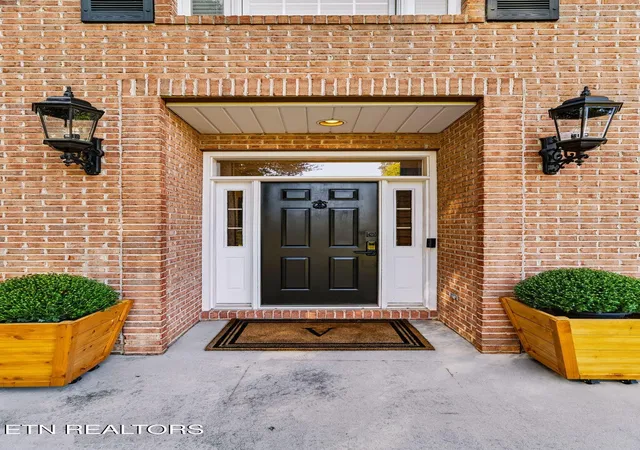Photo 4 of Single family home for sale at 311 Drummer Ln, Knoxville, TN 37924 | MLS# 3609939 | Listing updated on 2026-10-06
