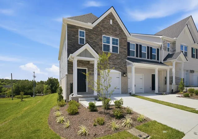 Photo 3 of Townhouse for sale at 5035 Dayflower Dr, Hermitage, TN 37076 | MLS# 3609956 | Listing updated on 2026-10-07