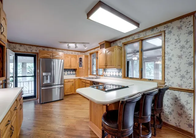 Photo 3 of Single family home for sale at 182 Cherokee Rd, Hendersonville, TN 37075 | MLS# 3610181 | Listing updated on 2026-10-02