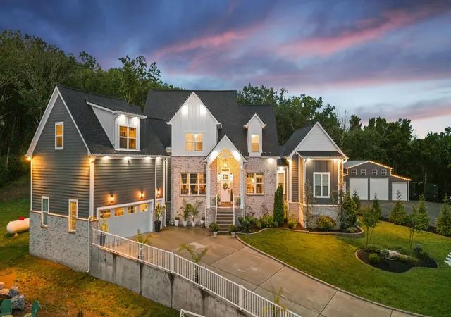 Photo 1 of Single family home for sale at 1 Kingsbury Ct, Lebanon, TN 37090 | MLS# 3609998 | Listing updated on 2026-10-01