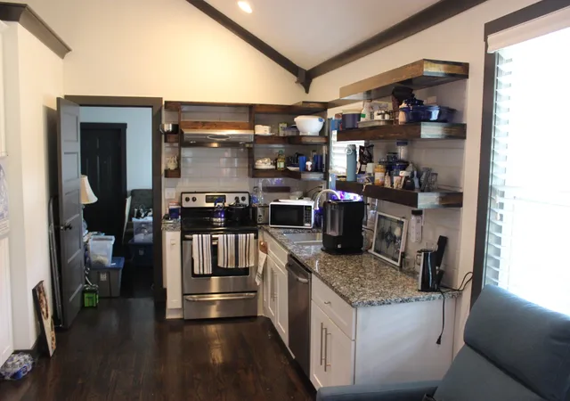 Photo 3 of Single family home for sale at 2614 Live Oak Rd, Nashville, TN 37210 | MLS# 3610046 | Listing updated on 2026-10-01