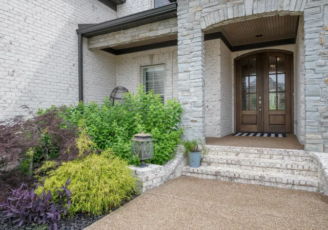 Photo 2 of Single family home for sale at 2902 Carisbrooke Dr, Mount Juliet, TN 37122 | MLS# 3611664 | Listing updated on 2026-10-05