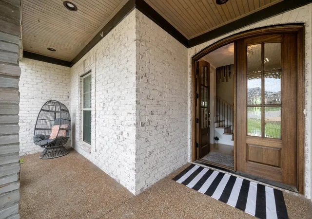 Photo 3 of Single family home for sale at 2902 Carisbrooke Dr, Mount Juliet, TN 37122 | MLS# 3611664 | Listing updated on 2026-10-05