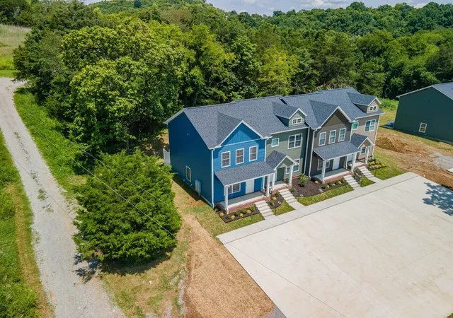 Photo 4 of Townhouse for sale at 822d W Madison St #D, Pulaski, TN 38478 | MLS# 3610539 | Listing updated on 2026-10-02