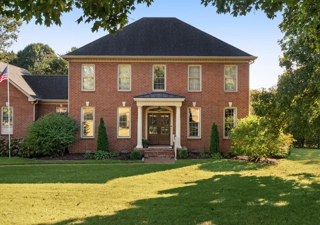 Photo 3 of Single family home for sale at 9223 Shawnee Trl, Brentwood, TN 37027 | MLS# 3610111 | Listing updated on 2026-10-04