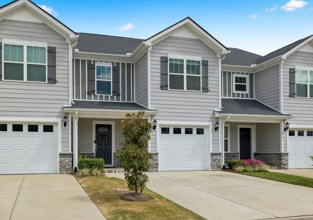 Photo 3 of Townhouse for sale at 411 Tristan Way, Spring Hill, TN 37174 | MLS# 3610946 | Listing updated on 2026-10-02