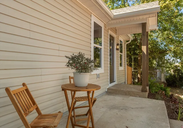 Photo 2 of Single family home for sale at 501 Drake Ave, Nashville, TN 37211 | MLS# 3610114 | Listing updated on 2026-10-08