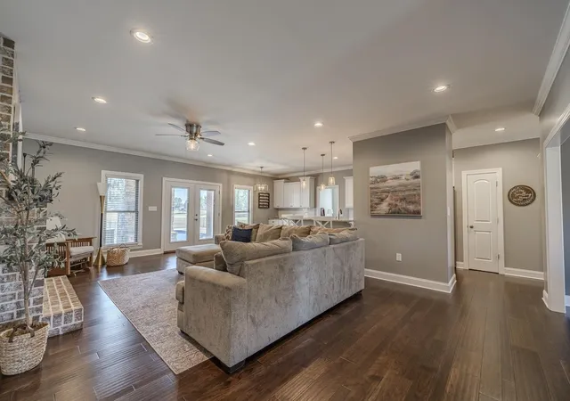 Photo 3 of Single family home for sale at 205 Twin Frk Ln, Savannah, TN 38372 | MLS# 3610093 | Listing updated on 2026-10-06