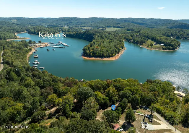 Photo 1 of Single family home for sale at 855 Straight Branch Rd, Speedwell, TN 37870 | MLS# 3610098 | Listing updated on 2026-10-09