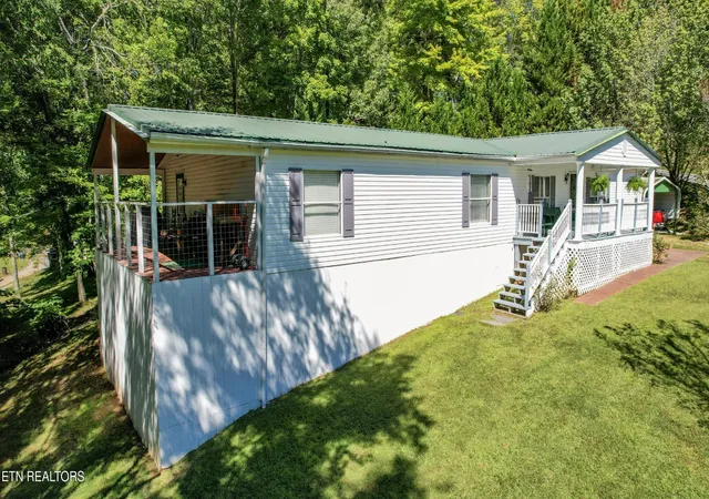 Photo 3 of Manufactured home for sale at 706 Shaw Mountain Rd, Tellico Plains, TN 37385 | MLS# 3610136 | Listing updated on 2026-10-05