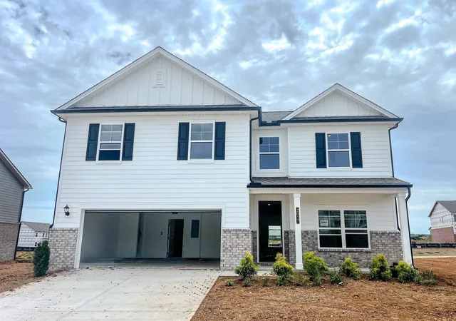 Photo 1 of Single family home for sale at 2017 Bennett Crk Dr, Columbia, TN 38401 | MLS# 3610284 | Listing updated on 2026-10-02