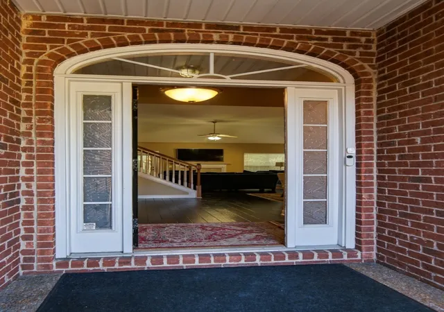 Photo 3 of Single family home for sale at 6705 Autumn Oaks Dr, Brentwood, TN 37027 | MLS# 3610200 | Listing updated on 2026-10-02