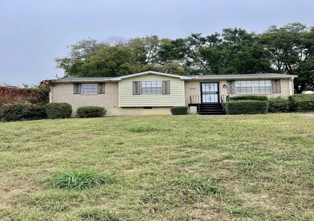 Photo 1 of Single family home for sale at 3352 Hospital Ln, Nashville, TN 37218 | MLS# 3611137 | Listing updated on 2026-10-03