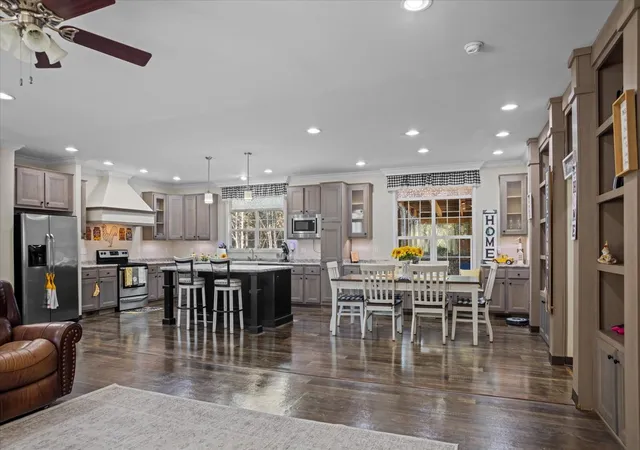 Photo 3 of Manufactured home for sale at 3469 Gillespie Ln, Columbia, TN 38401 | MLS# 3610344 | Listing updated on 2026-10-02