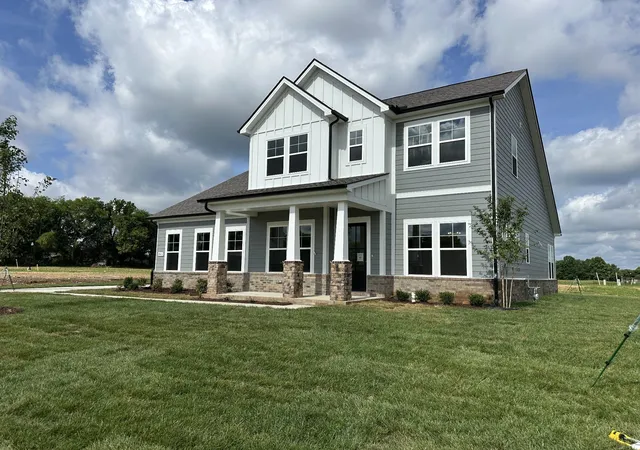 Photo 1 of Single family home for sale at 2911 Chetco Way, Murfreesboro, TN 37129 | MLS# 3610189 | Listing updated on 2026-10-10