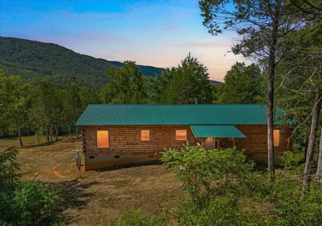 Single family home for sale at 468 County Rd, Englewood, TN 37329 | MLS# 3610196