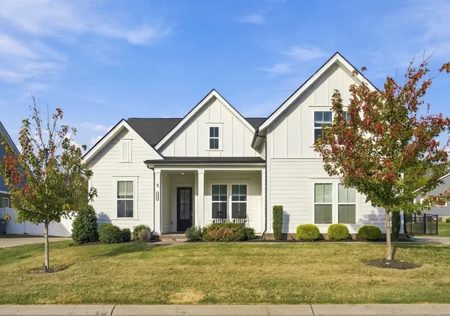 Single family home for sale at 1113 Vicar Ln, Mount Juliet, TN 37122 | MLS# 3628294