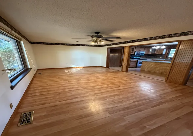Photo 3 of Sale Pending at 2989 Brantley Dr, Antioch, TN 37013 | MLS# 3610212 | Listing updated on 2026-10-05