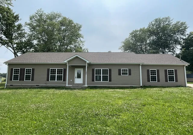 Photo 1 of Single family home for sale at 1406 Old Estill Springs Rd, Tullahoma, TN 37388 | MLS# 3610227 | Listing updated on 2026-10-02