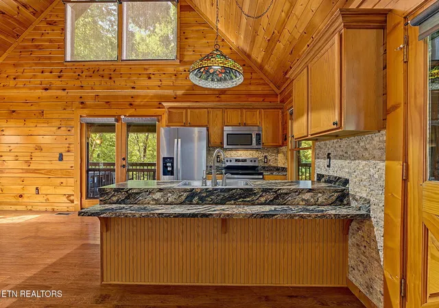 Photo 4 of Single family home for sale at 1023 Gordon Way, Sevierville, TN 37876 | MLS# 3610222 | Listing updated on 2026-10-31