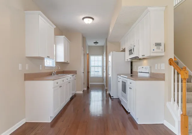 Photo 2 of Single family home for sale at 1430 Bern Dr, Spring Hill, TN 37174 | MLS# 3610900 | Listing updated on 2026-10-16