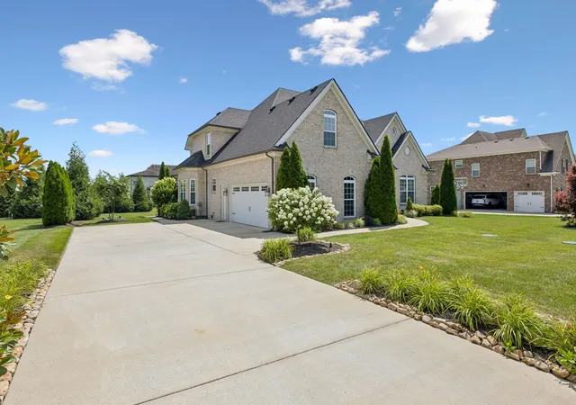 Photo 2 of Single family home for sale at 179 Knoxleigh Way, Murfreesboro, TN 37129 | MLS# 3615383 | Listing updated on 2026-10-09
