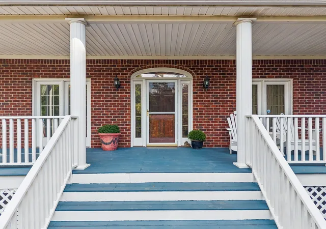 Photo 2 of Single family home for sale at 4518 Pratt Ln, Franklin, TN 37064 | MLS# 3628710 | Listing updated on 2026-10-30