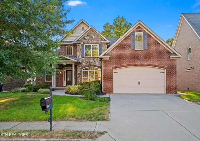 Photo 1 of Single family home for sale at 1127 Whisper Tr Ln, Knoxville, TN 37919 | MLS# 3610362 | Listing updated on 2026-10-21