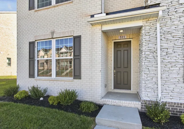 Photo 3 of Townhouse for sale at 321 Lynwood Sta Blvd, Mount Juliet, TN 37122 | MLS# 3610369 | Listing updated on 2026-10-08