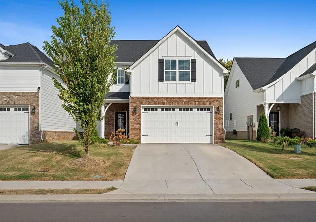 Single family home for sale at 2117 Barringer Ln, Murfreesboro, TN 37128 | MLS# 3610574