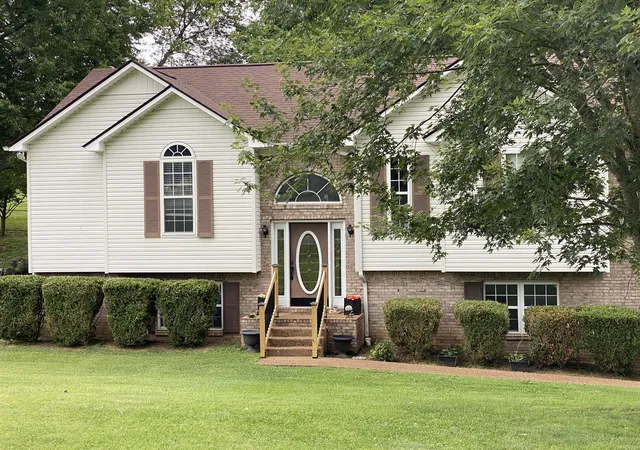 Photo 1 of Sale Pending at 505 Sherry Dr, Columbia, TN 38401 | MLS# 3610417 | Listing updated on 2026-10-06