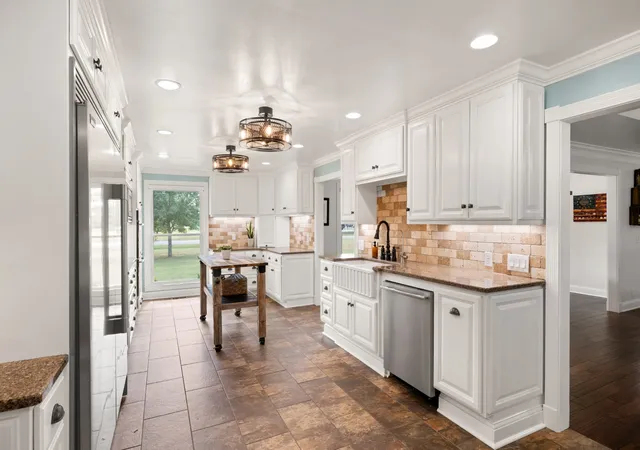 Photo 3 of Single family home for sale at 1109 Silver Meadow Dr, Lebanon, TN 37090 | MLS# 3610529 | Listing updated on 2026-10-03