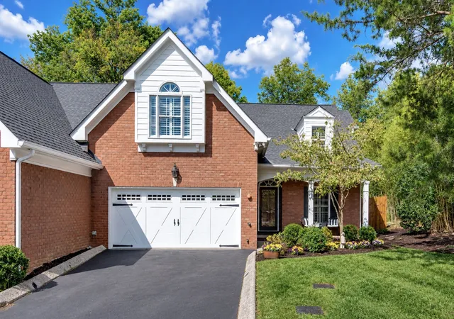 Photo 1 of Condo for sale at 3302 Hobbs Rd #Unit A, Nashville, TN 37215 | MLS# 3611265 | Listing updated on 2026-10-08