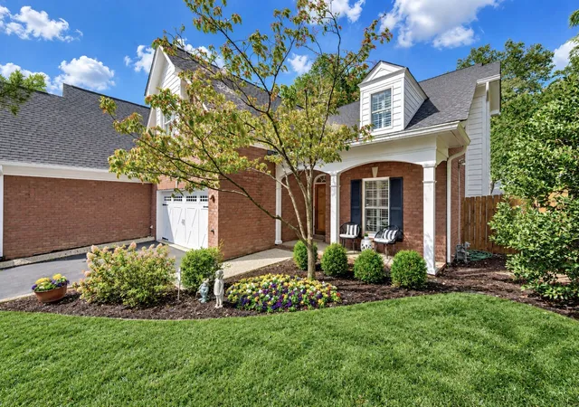 Photo 2 of Condo for sale at 3302 Hobbs Rd #Unit A, Nashville, TN 37215 | MLS# 3611265 | Listing updated on 2026-10-08