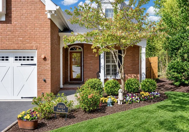 Photo 3 of Condo for sale at 3302 Hobbs Rd #Unit A, Nashville, TN 37215 | MLS# 3611265 | Listing updated on 2026-10-08