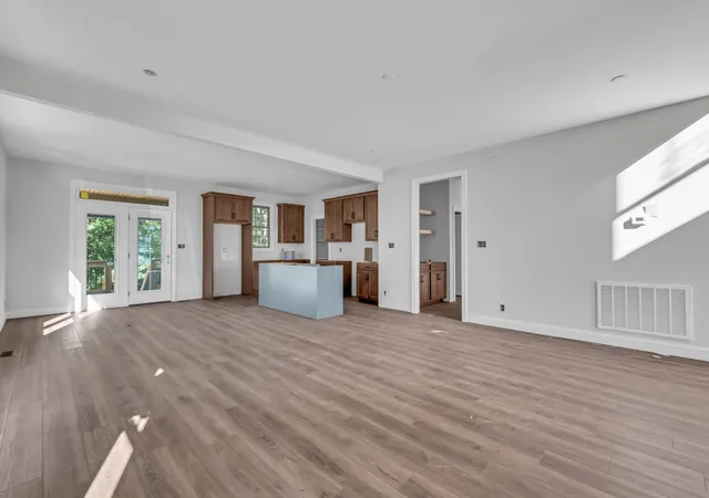 Photo 4 of Single family home for sale at 159 Cottage Ln, Clarksville, TN 37043 | MLS# 3612149 | Listing updated on 2026-10-07