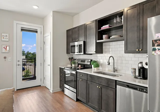 Photo 4 of Condo for sale at 600 E Trinity Ln #302, Nashville, TN 37207 | MLS# 3610948 | Listing updated on 2026-10-03