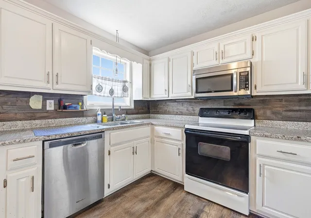 Photo 1 of Single family home for sale at 132 Kimberly St, Portland, TN 37148 | MLS# 3610996 | Listing updated on 2026-10-03