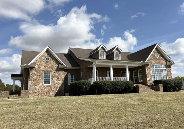Single family home for sale at 3026 Highway 270, Chapel Hill, TN 37034 | MLS# 3612709