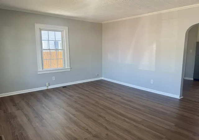 Photo 4 of Single family home for sale at 419 East 23rd, Hopkinsville, KY 42240 | MLS# 3610516 | Listing updated on 2026-10-05