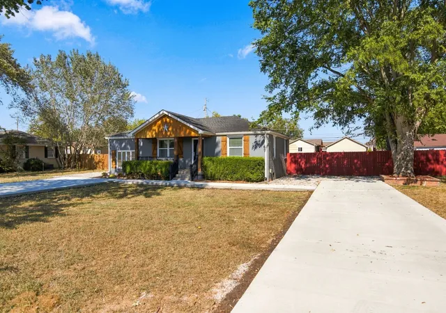 Photo 2 of Single family home for sale at 321 Breckinridge Dr, Smyrna, TN 37167 | MLS# 3611033 | Listing updated on 2026-10-07