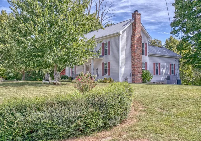 Photo 3 of Single family home for sale at 324 Turn Table Rd, Sparta, TN 38583 | MLS# 3610646 | Listing updated on 2026-10-03