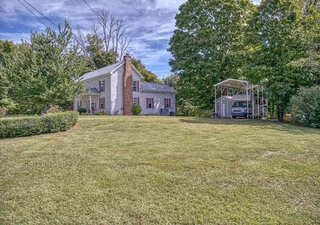 Photo 4 of Single family home for sale at 324 Turn Table Rd, Sparta, TN 38583 | MLS# 3610646 | Listing updated on 2026-10-03