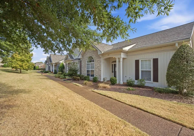 Photo 2 of Condo for sale at 7009 Sunrise Cir, Franklin, TN 37067 | MLS# 3621866 | Listing updated on 2026-10-23