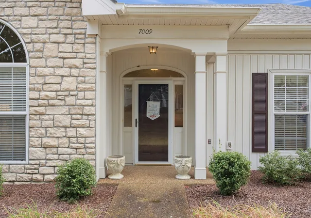 Photo 4 of Condo for sale at 7009 Sunrise Cir, Franklin, TN 37067 | MLS# 3621866 | Listing updated on 2026-10-23