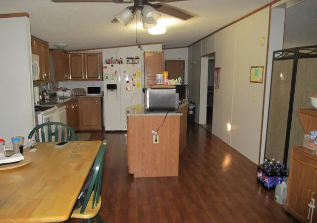 Photo 3 of Manufactured home for sale at 2806 High Ridge Dr, Nunnelly, TN 37137 | MLS# 3610594 | Listing updated on 2026-10-02