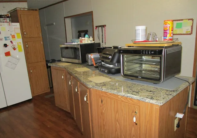 Photo 4 of Manufactured home for sale at 2806 High Ridge Dr, Nunnelly, TN 37137 | MLS# 3610594 | Listing updated on 2026-10-02