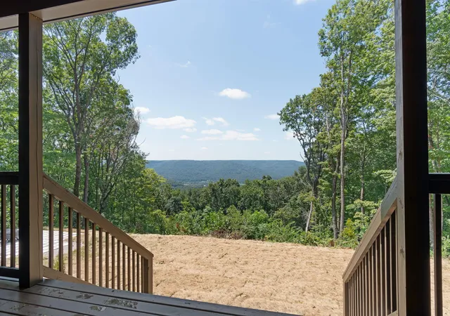 Photo 4 of Single family home for sale at 900 Valley View Dr, Altamont, TN 37301 | MLS# 3610579 | Listing updated on 2026-10-02
