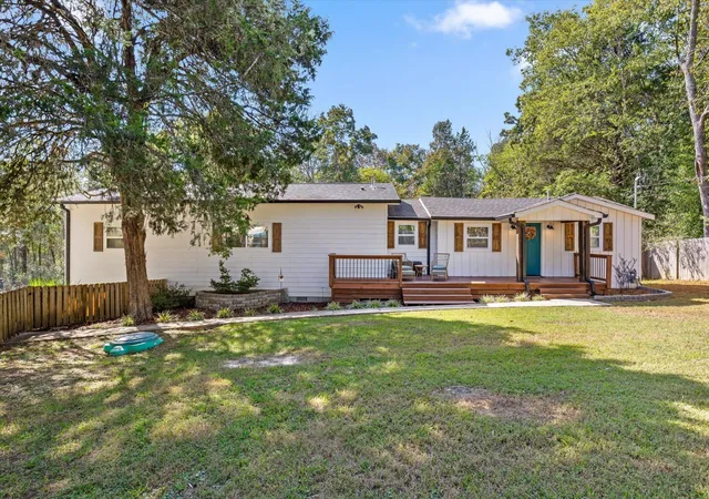 Photo 1 of Single family home for sale at 6607 Snow Hl Rd, Ooltewah, TN 37363 | MLS# 3610626 | Listing updated on 2026-10-05